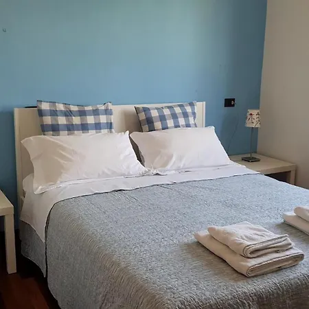 Casa Spiaggia Apartment *